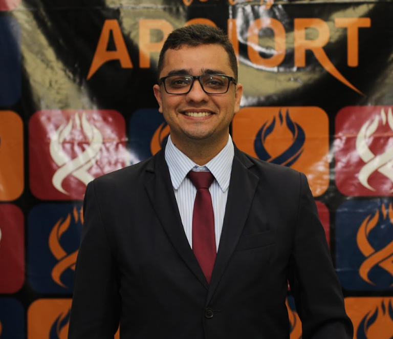 Pr. Wellington Antunes